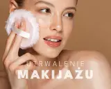 Kobieta delikatnie poprawia makijaż pudrową puszką. Dowiedz się, jak utrwalić makijaż, by wyglądał świeżo przez cały dzień.
